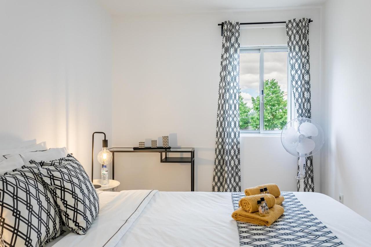 House Black & White Διαμέρισμα Lisboa Εξωτερικό φωτογραφία